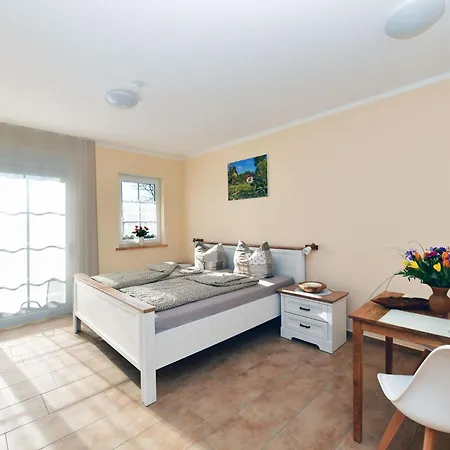 Beautiful Holiday In On The Spree Apartmán